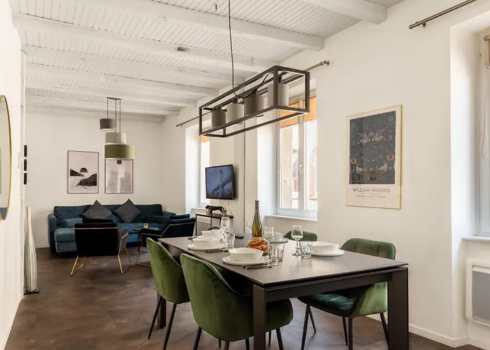 Travel Homes - The Rokst: Rare, And Modern コルマール